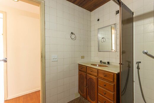 Conheça Banheiro do imóvel - Apartamento 2 quartos à venda Copacabana, Rio de Janeiro - R$ 1.520.000 - II-27730-45173 - 17 Banheiro - Apartamento 2 quartos à venda Copacabana, Rio de Janeiro - R$ 1.520.000 - II-27730-45173 - 17