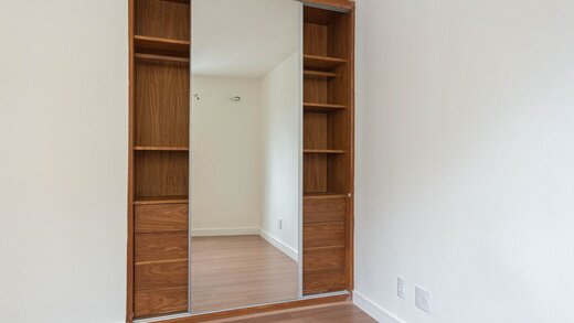 Conheça Quarto principal do imóvel - Apartamento 2 quartos à venda Humaitá, Rio de Janeiro - R$ 1.355.000 - II-28201-45918 - 11 Quarto principal - Apartamento 2 quartos à venda Humaitá, Rio de Janeiro - R$ 1.355.000 - II-28201-45918 - 11