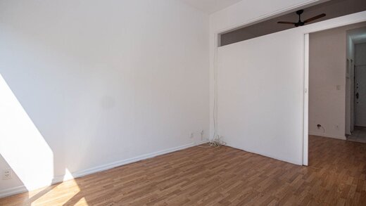 Apartamento, 1 quarto, 26 m² - Foto 2