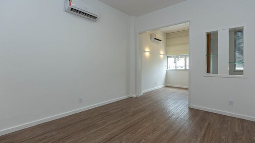 Conheça Living do imóvel - Apartamento 2 quartos à venda Ipanema, SUL,Rio de Janeiro - R$ 1.130.000 - II-28711-46725 - 13 Living - Apartamento 2 quartos à venda Ipanema, SUL,Rio de Janeiro - R$ 1.130.000 - II-28711-46725 - 13