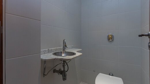 Conheça Banheiro do imóvel - Apartamento 3 quartos à venda Flamengo, Rio de Janeiro - R$ 950.000 - II-29038-47206 - 28 Banheiro - Apartamento 3 quartos à venda Flamengo, Rio de Janeiro - R$ 950.000 - II-29038-47206 - 28