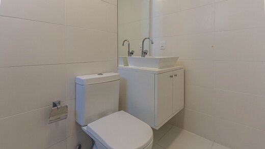 Conheça Banheiro do imóvel - Apartamento 1 quarto à venda Humaitá, Rio de Janeiro - R$ 700.000 - II-29195-47444 - 31 Banheiro - Apartamento 1 quarto à venda Humaitá, Rio de Janeiro - R$ 700.000 - II-29195-47444 - 31