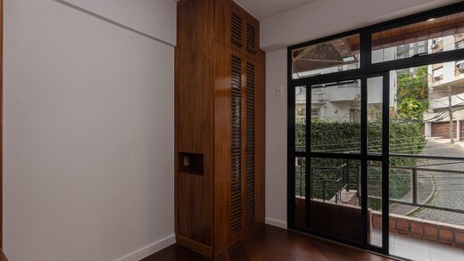 Conheça Quarto principal do imóvel - Apartamento 2 quartos à venda Lagoa, Rio de Janeiro - R$ 1.460.000 - II-29331-47695 - 10 Quarto principal - Apartamento 2 quartos à venda Lagoa, Rio de Janeiro - R$ 1.460.000 - II-29331-47695 - 10