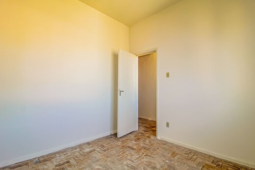 Conheça Quarto principal do imóvel - Apartamento 2 quartos à venda Leblon, Rio de Janeiro - R$ 1.390.000 - II-29949-48623 - 9 Quarto principal - Apartamento 2 quartos à venda Leblon, Rio de Janeiro - R$ 1.390.000 - II-29949-48623 - 9