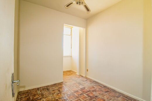 Conheça Quarto principal do imóvel - Apartamento 2 quartos à venda Leblon, Rio de Janeiro - R$ 1.390.000 - II-29949-48623 - 10 Quarto principal - Apartamento 2 quartos à venda Leblon, Rio de Janeiro - R$ 1.390.000 - II-29949-48623 - 10