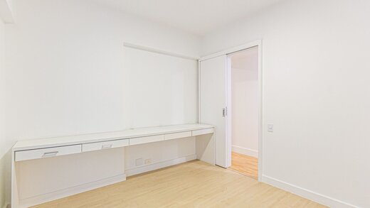 Conheça Quarto principal do imóvel - Ótimo Apartamento 4 Quartos Rua Timóteo da Costa Leblon - II-30120-48935 - 10 Quarto principal - Ótimo Apartamento 4 Quartos Rua Timóteo da Costa Leblon - II-30120-48935 - 10