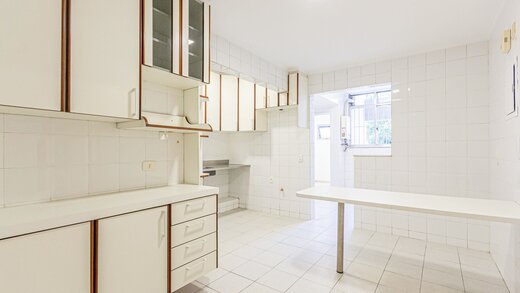 Conheça Cozinha do imóvel - Ótimo Apartamento 4 Quartos Rua Timóteo da Costa Leblon - II-30120-48935 - 31 Cozinha - Ótimo Apartamento 4 Quartos Rua Timóteo da Costa Leblon - II-30120-48935 - 31