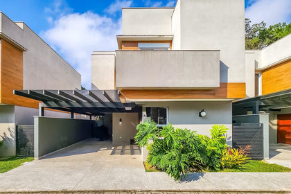 Casa em Vila Nova Caledônia
