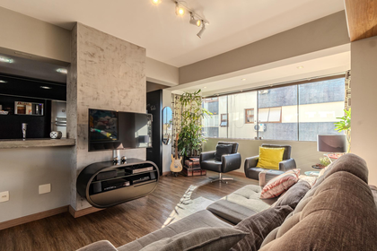 Apartamento para venda no bairro Auxiliadora em Porto Alegre