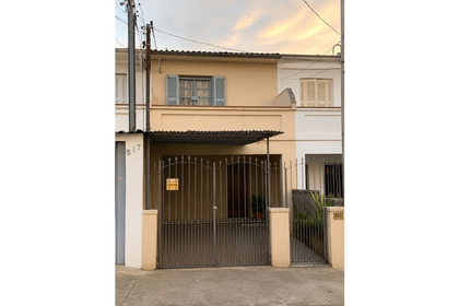 Casa em Jardim Oriental