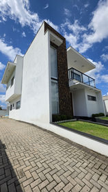 Casa em Poço Grande