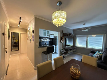 Apartamento para venda no bairro Azenha em Porto Alegre