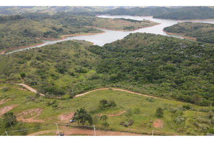 Lote em Piracaia
