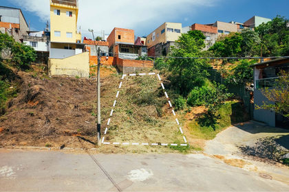 Lote em Loteamento Serra dos Cristais