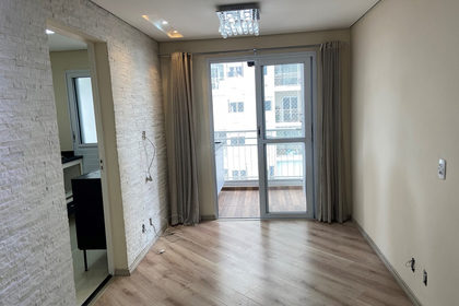 Apartamento em Vila Água Funda