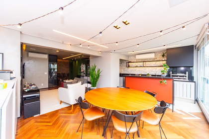 Apartamento em Moema
