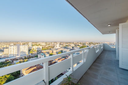 Cobertura Duplex para venda no bairro Marechal Rondon em Canoas