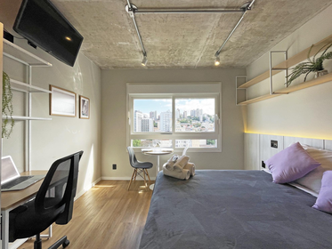 Apartamento para venda no bairro Santa Cecília em Porto Alegre