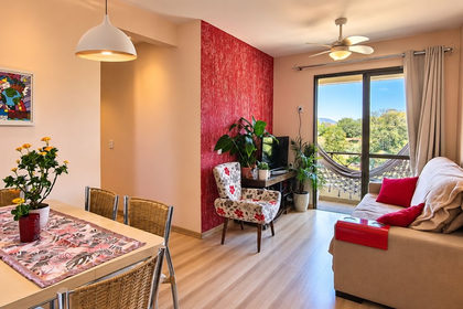 Apartamento para venda no bairro Jardim Carvalho em Porto Alegre