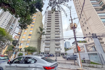 Apartamento em Vila Olímpia