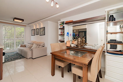 Apartamento para venda no bairro Jardim Itu em Porto Alegre