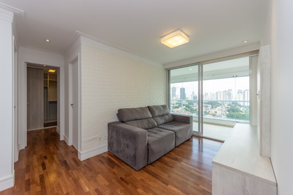 Apartamento em Vila Cordeiro