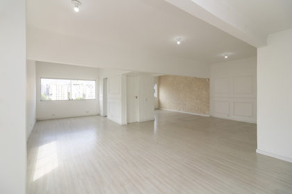 Apartamento em Itaim Bibi