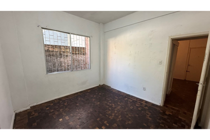 Apartamento para venda no bairro Independência em Porto Alegre