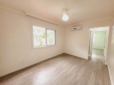 Apartamento para venda no bairro Jardim do Salso em Porto Alegre