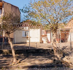 Casa para venda no bairro Jardim Itu Sabará em Porto Alegre