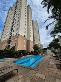 Apartamento em Chácara Califórnia