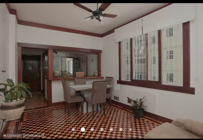 Apartamento para venda no bairro Centro Histórico em Porto Alegre