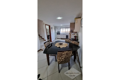 Apartamento em Ingleses do Rio Vermelho