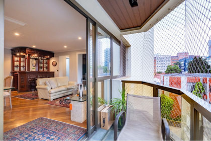 Apartamento em Vila Olímpia