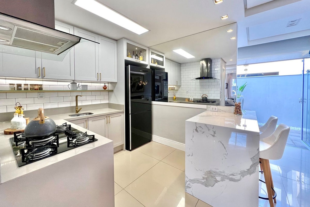 Casa para venda no bairro Igara em Canoas