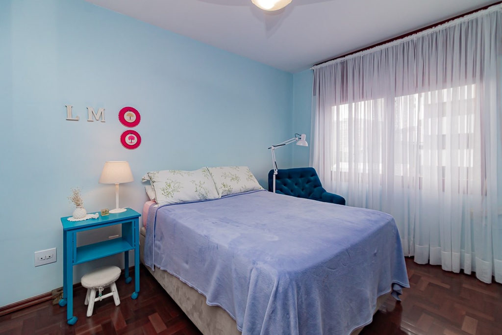 Apartamento para venda no bairro Vila Ipiranga em Porto Alegre