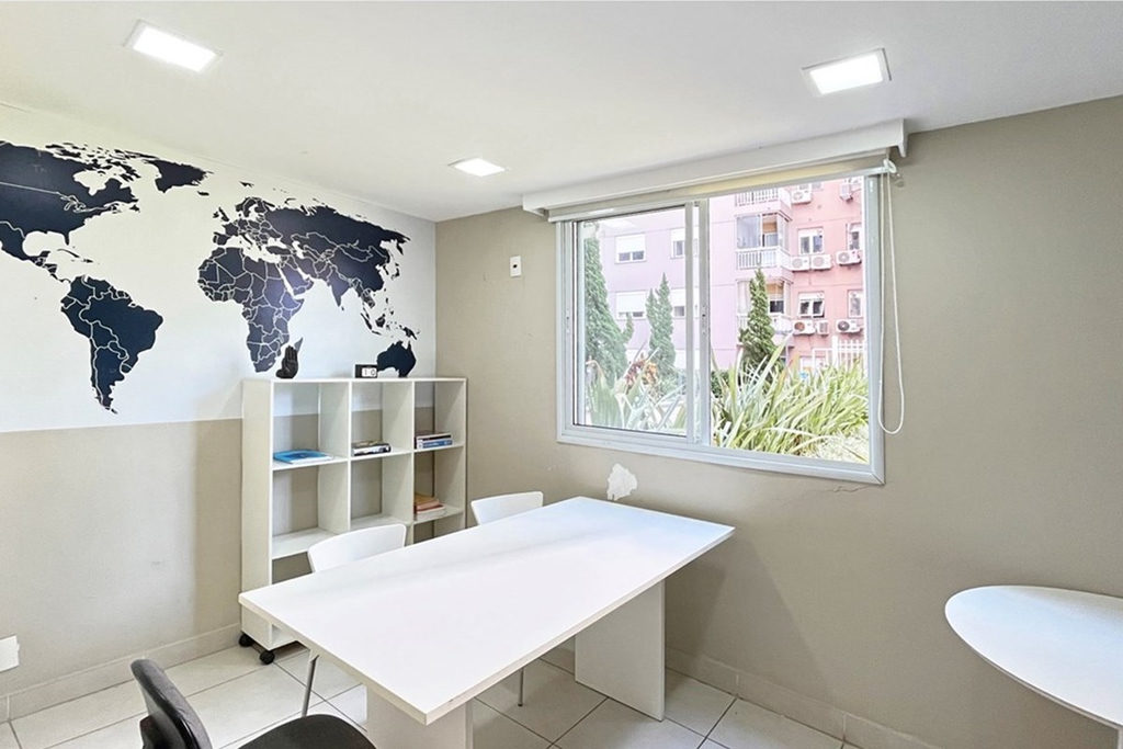 Apartamento para venda no bairro Teresópolis em Porto Alegre