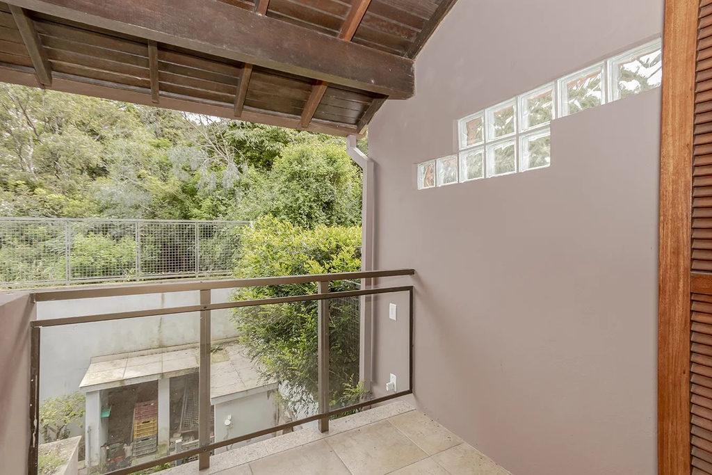 Casa em Condomínio para venda no bairro Cavalhada em Porto Alegre