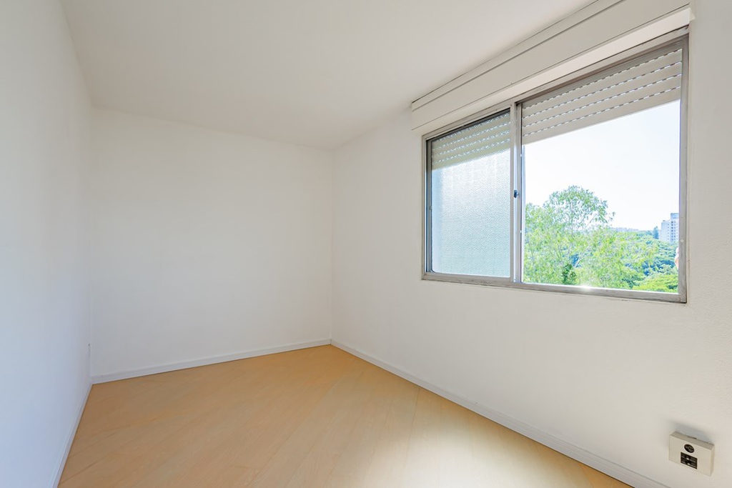 Apartamento para venda no bairro Jardim Itu Sabará em Porto Alegre