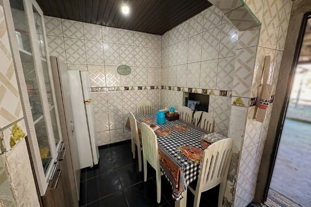 Casa para venda no bairro Harmonia em Canoas