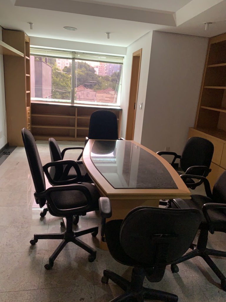 Sala para venda no bairro Moinhos de Vento em Porto Alegre