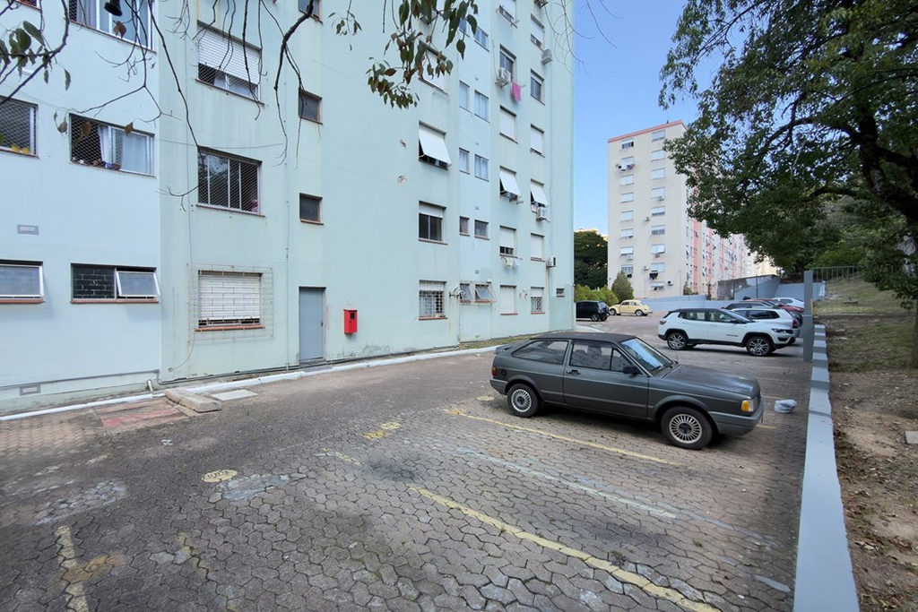 Apartamento para venda no bairro Jardim Itu Sabará em Porto Alegre
