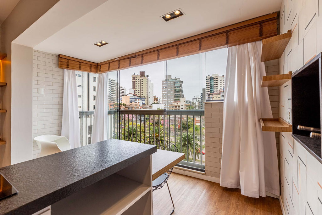 Apartamento para venda no bairro Três Figueiras em Porto Alegre