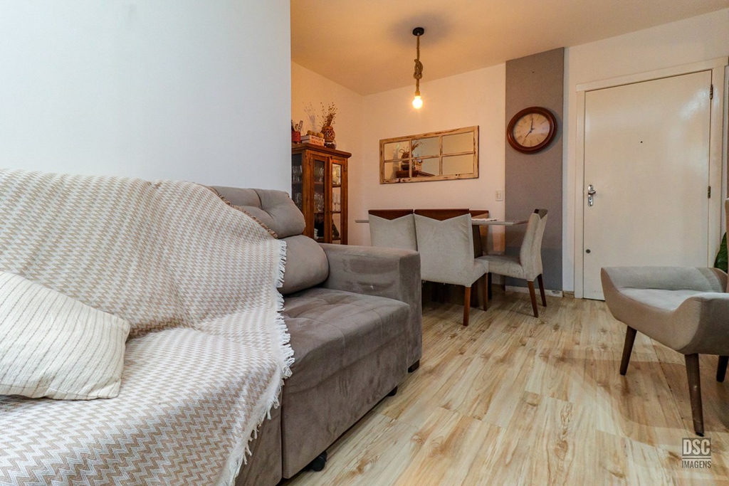 Apartamento para venda no bairro Vila Ipiranga em Porto Alegre