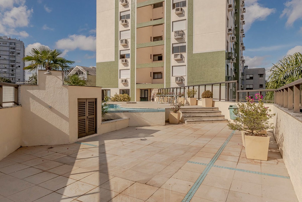 Apartamento para venda no bairro Santa Cecília em Porto Alegre