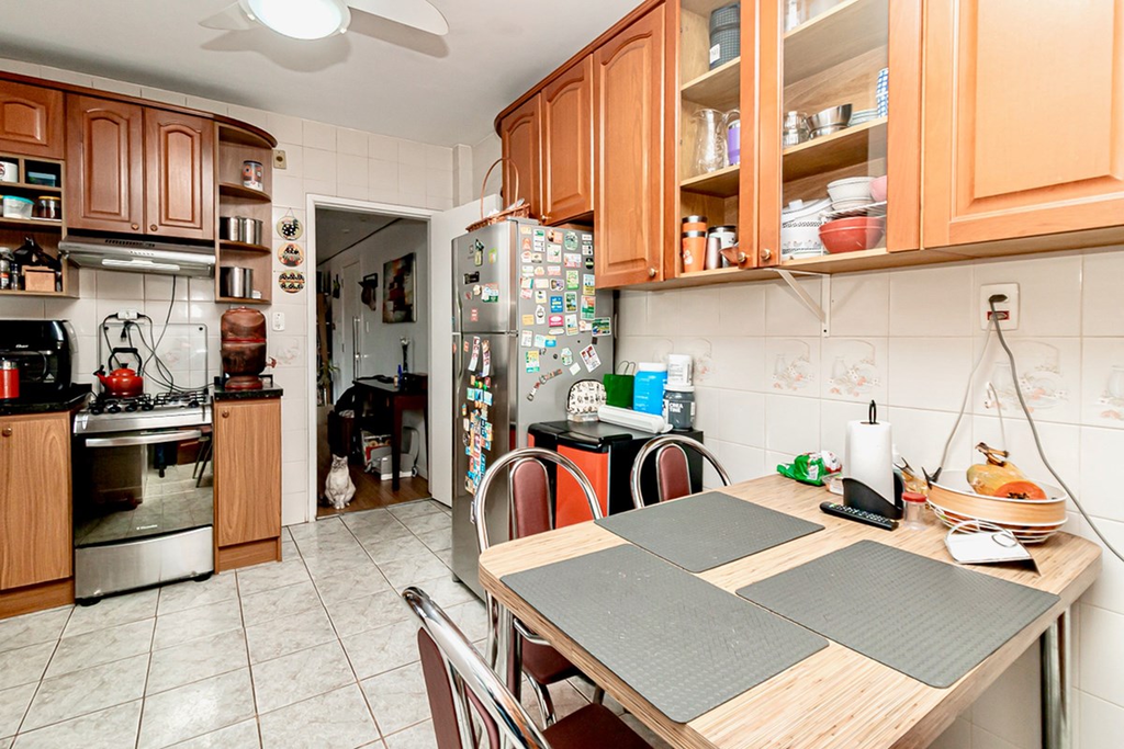 Apartamento para venda no bairro Menino Deus em Porto Alegre