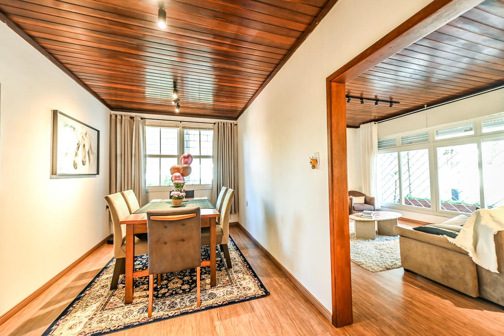 Casa para venda no bairro Menino Deus em Porto Alegre