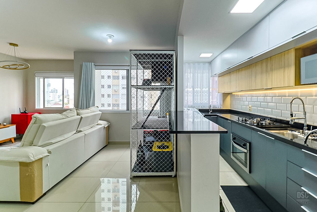 Apartamento para venda no bairro Vila Ipiranga em Porto Alegre