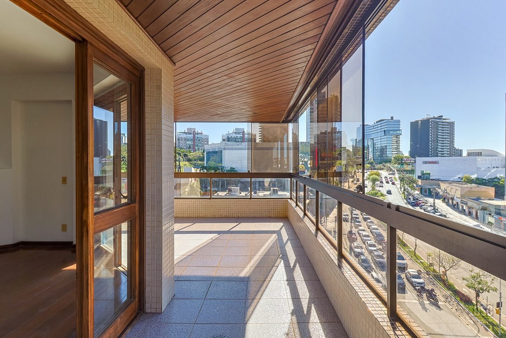 Cobertura Duplex para venda no bairro Petrópolis em Porto Alegre