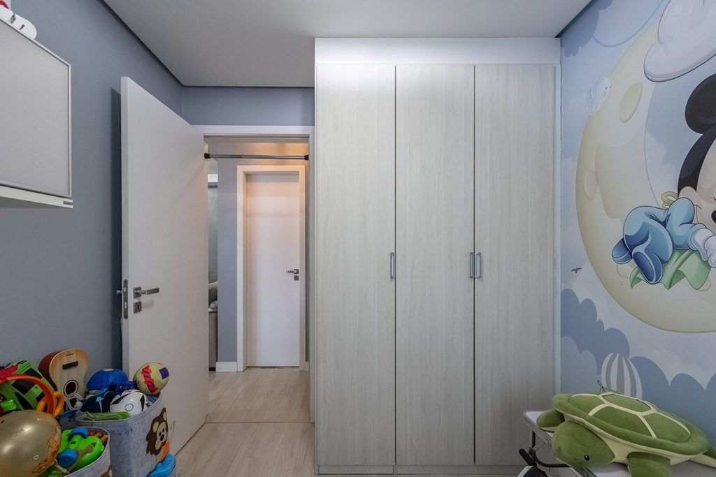 Apartamento para venda no bairro Passo da Areia em Porto Alegre